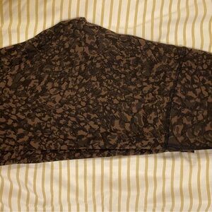 Lululemon Brown and Black Patterned Leggings